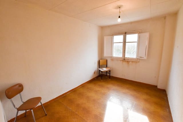 Finca/Casa Rural de 4 habitaciones en Tortosa en venta - 140.000 € (Ref: 4250437)