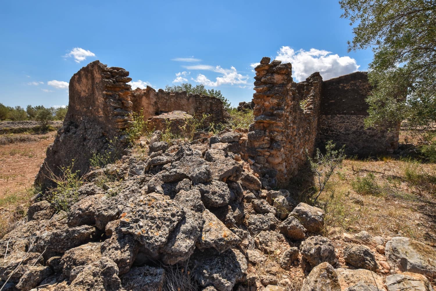 Finca/Herregård til salgs i Mas de Barberans - € 18 000 (Ref: 4728424)