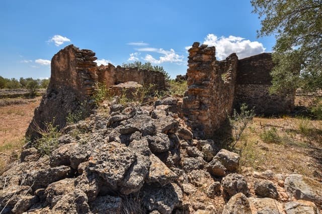 Finca/Herregård til salgs i Mas de Barberans - € 18 000 (Ref: 4728424)