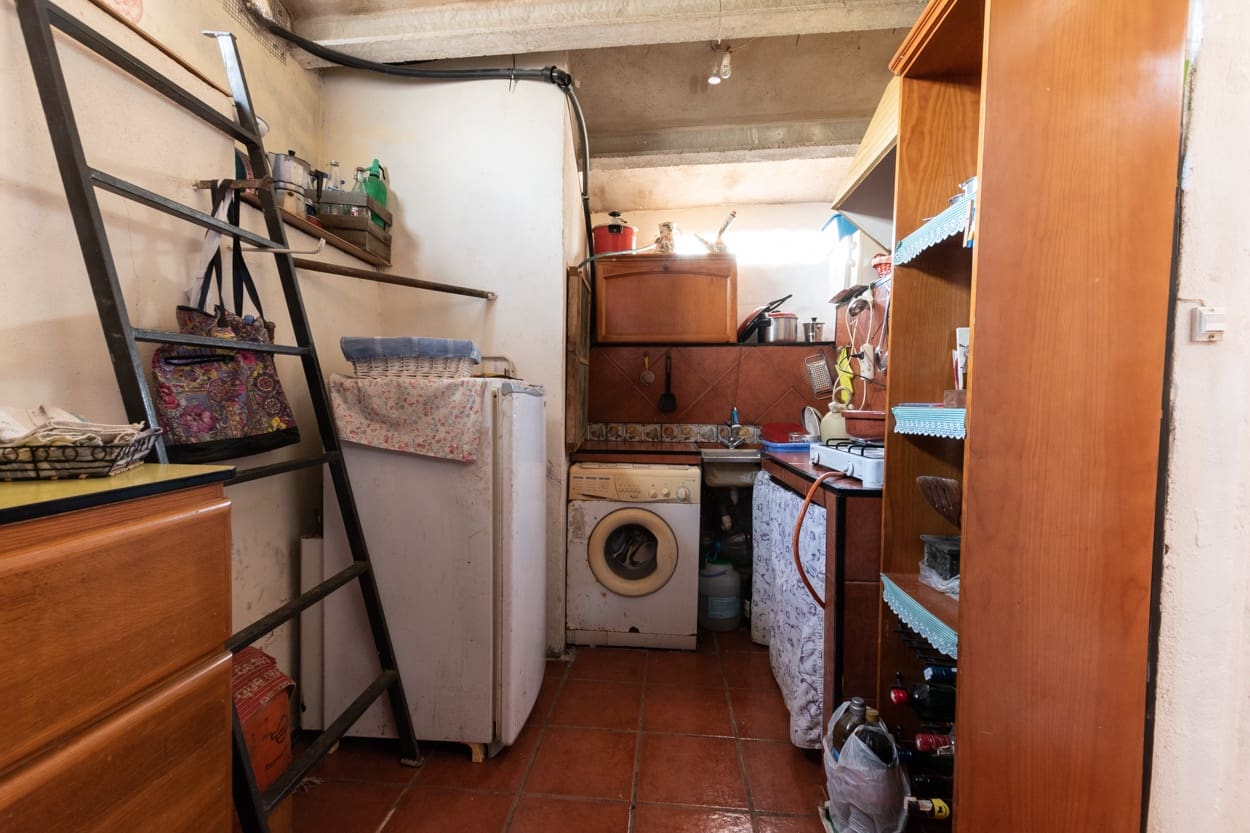 2 bedroom Finca/Country House for sale in La Galera with pool - € 55,000 (Ref: 5755897)