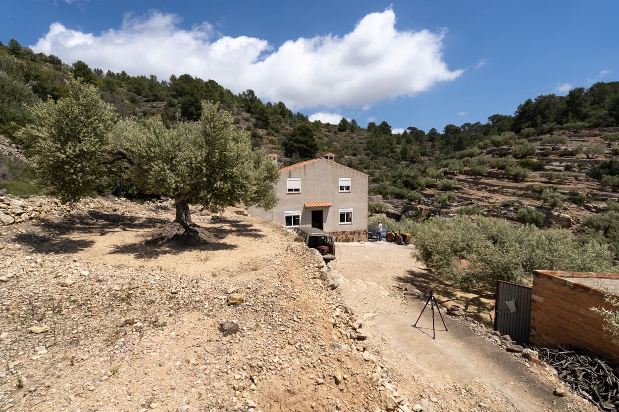 4 soveværelse Finca/Landehus til salg i Tortosa - € 65.000 (Ref: 6085202)