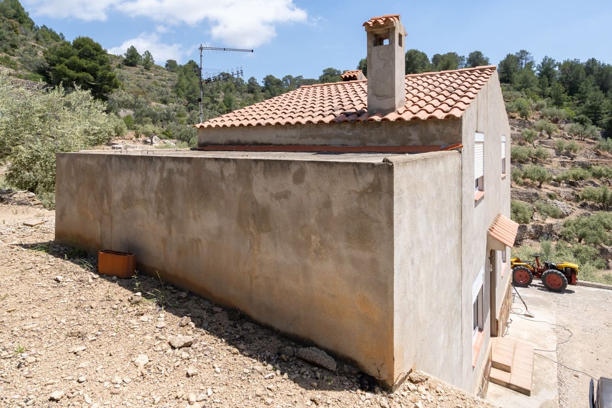 4 soveværelse Finca/Landehus til salg i Tortosa - € 65.000 (Ref: 6085202)