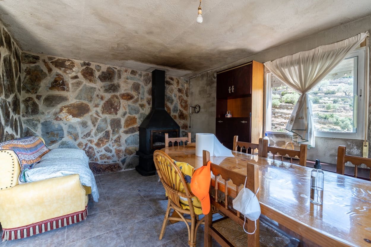 Finca/Casa Rural de 4 habitaciones en Tortosa en venta - 65.000 € (Ref: 6085202)