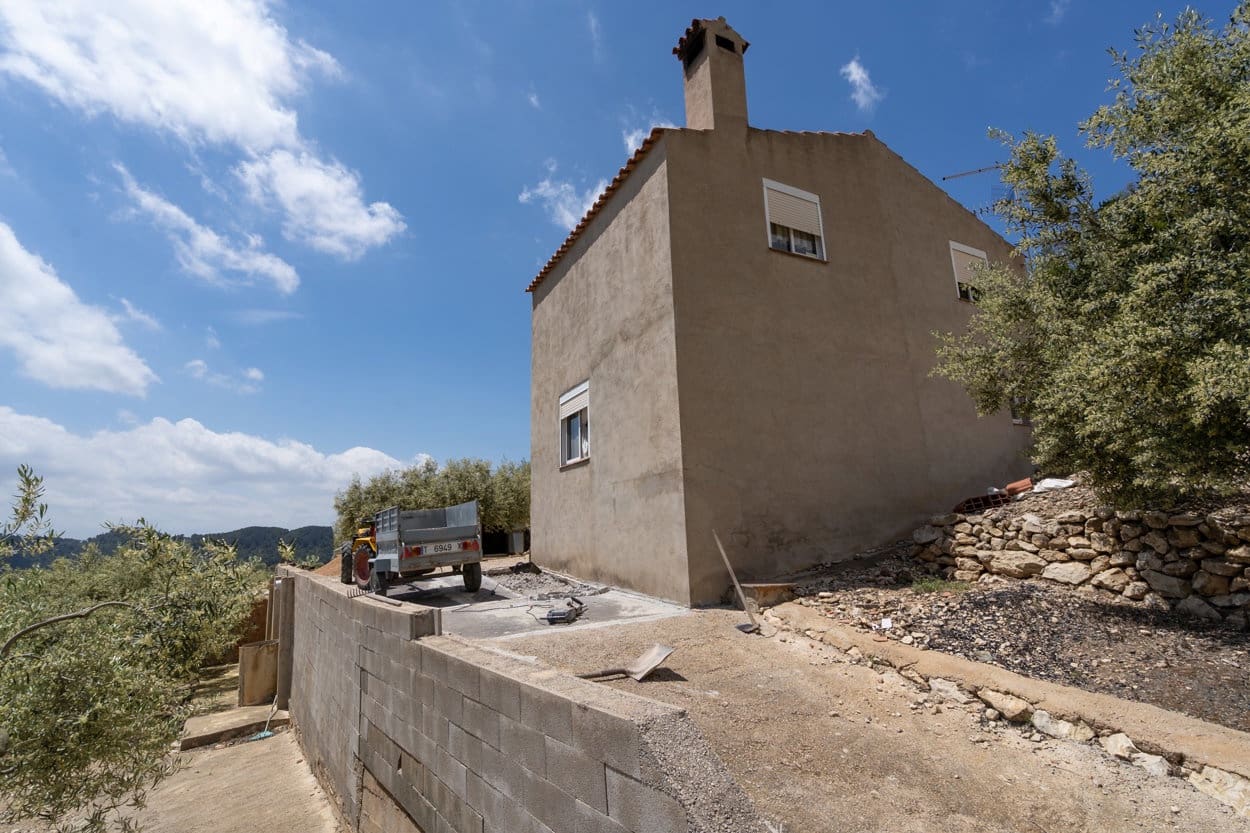 Finca/Casa Rural de 4 habitaciones en Tortosa en venta - 65.000 € (Ref: 6085202)