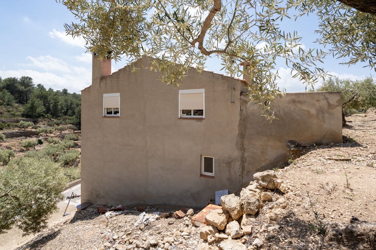 Finca/Casa Rural de 4 habitaciones en Tortosa en venta - 65.000 € (Ref: 6085202)