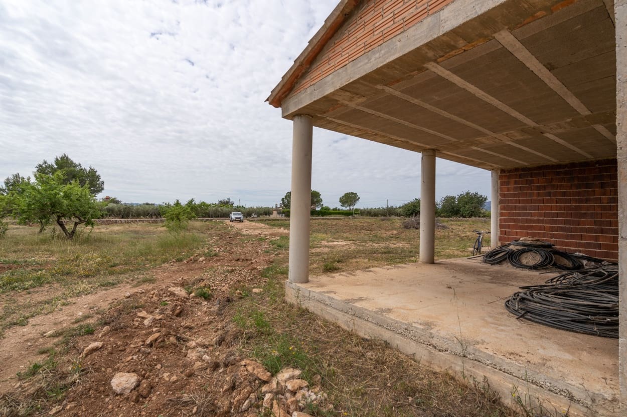 Villa til salgs i Tortosa - € 120 000 (Ref: 6093390)