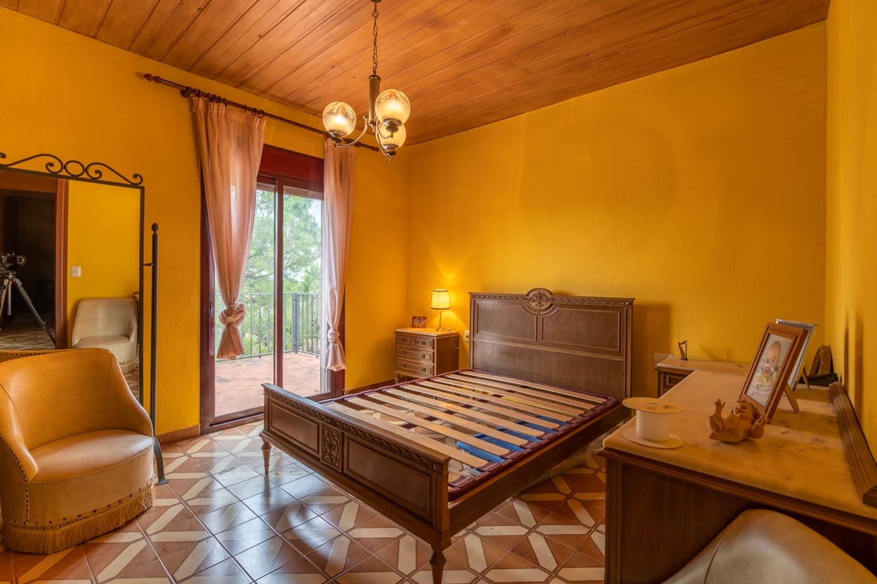 7 soverom Villa til salgs i Tortosa med svømmebasseng - € 280 000 (Ref: 6224083)