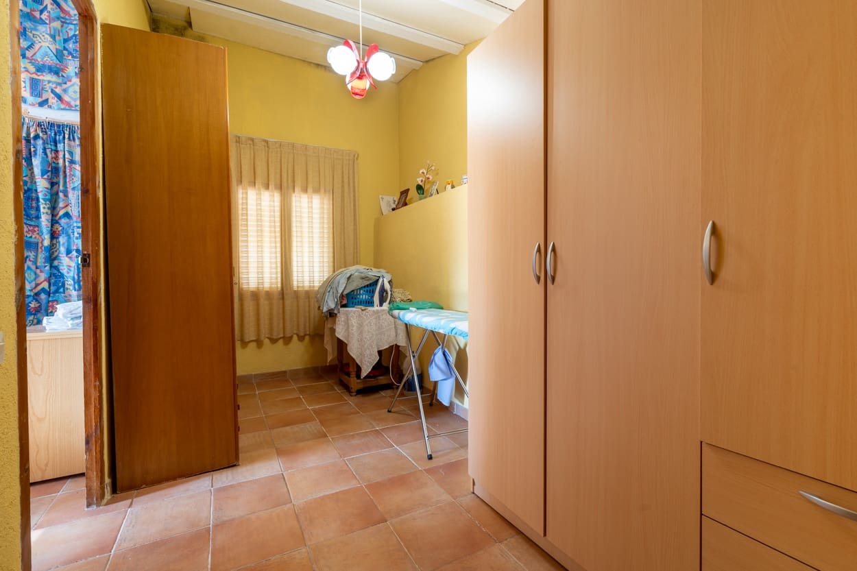 4 soveværelse Finca/Landehus til salg i Vinallop med swimmingpool - € 169.000 (Ref: 6488038)