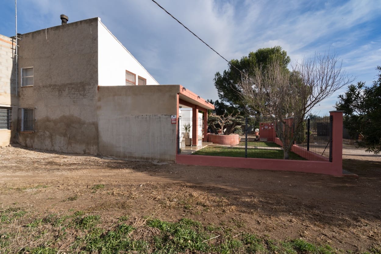 4 soveværelse Finca/Landehus til salg i Vinallop med swimmingpool - € 169.000 (Ref: 6488038)