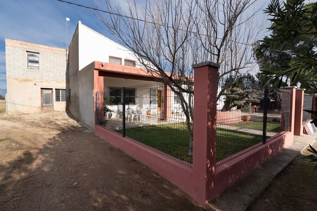 4 bedroom Finca/Country House for sale in Vinallop, Tortosa with pool - € 169,000 (Ref: 6488038)