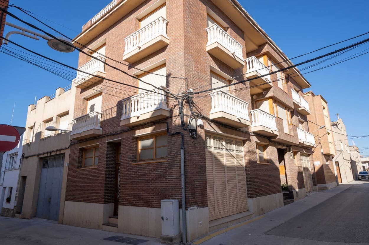 4 quarto Casa em Banda para venda em Bitem com garagem - 265 000 € (Ref: 6609705)