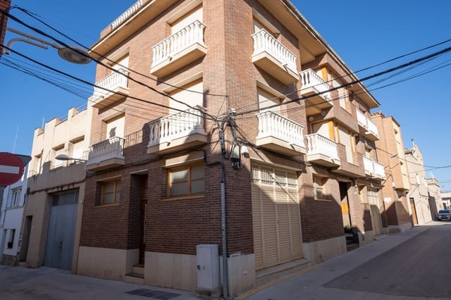 4 soveværelse Byhus til salg i Bitem, Tortosa med garage - € 265.000 (Ref: 6609705)