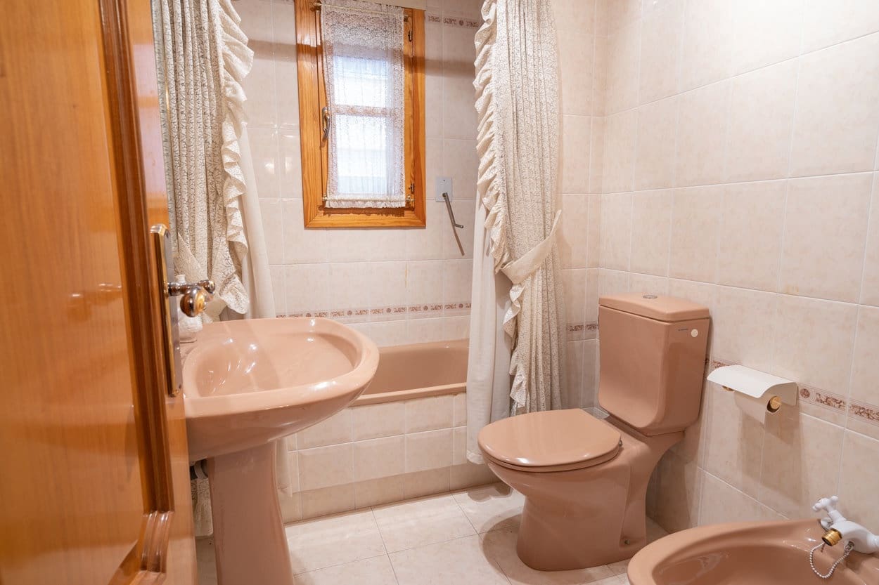 4 quarto Casa em Banda para venda em Bitem com garagem - 265 000 € (Ref: 6609705)