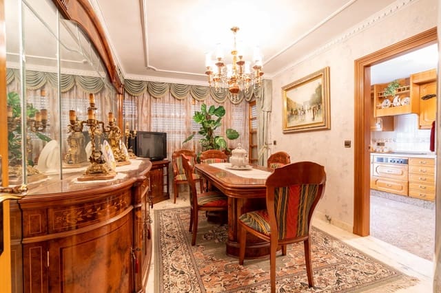 4 soveværelse Byhus til salg i Bitem, Tortosa med garage - € 265.000 (Ref: 6609705)