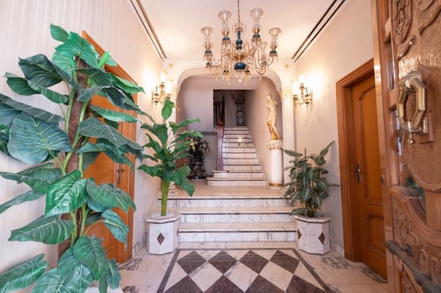 4 soveværelse Byhus til salg i Bitem, Tortosa med garage - € 265.000 (Ref: 6609705)