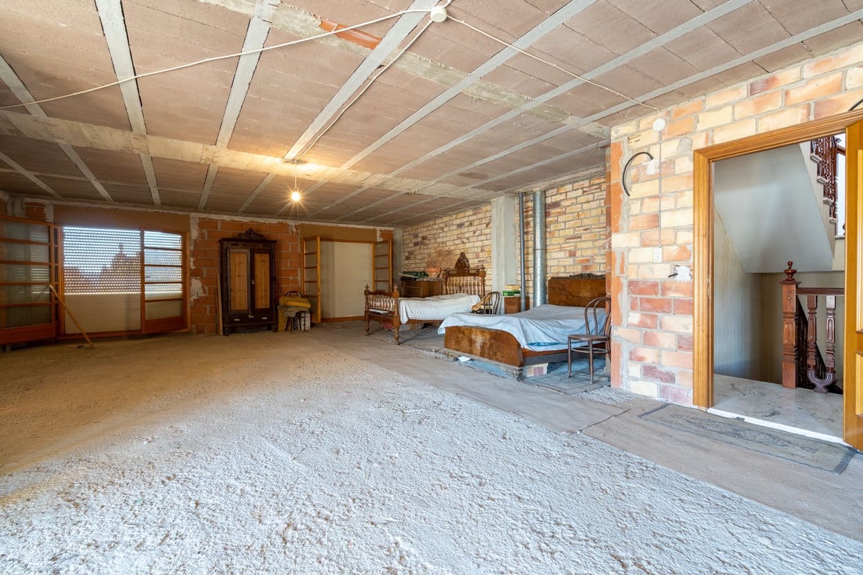 4 quarto Casa em Banda para venda em Bitem com garagem - 265 000 € (Ref: 6609705)