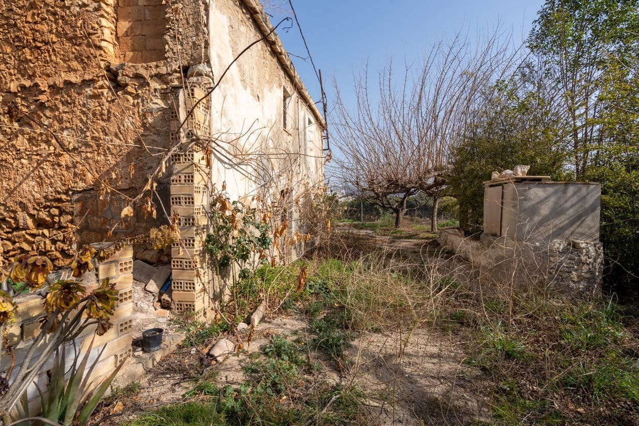 Finca/Landhuis te koop in Tortosa - € 89.000 (Ref: 6645508)