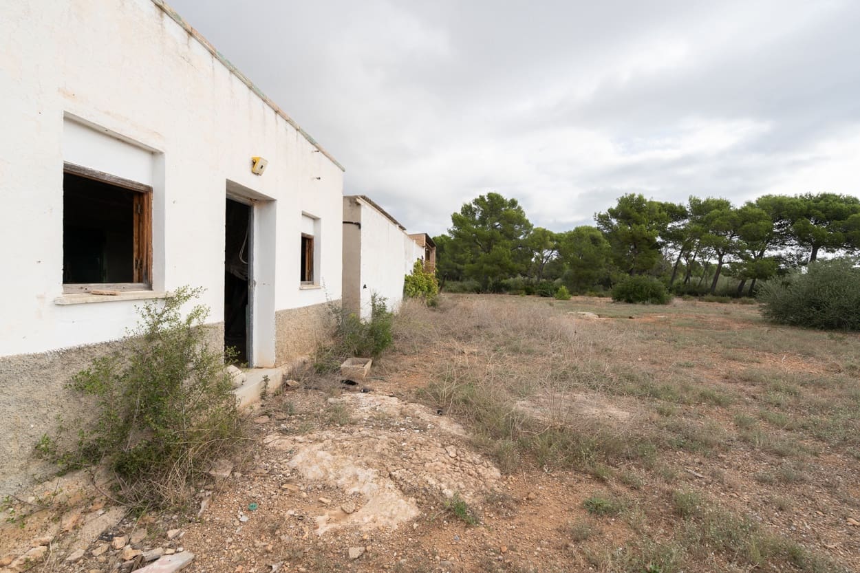 Finca/Herregård til salgs i L'Ampolla - € 128 000 (Ref: 7128510)