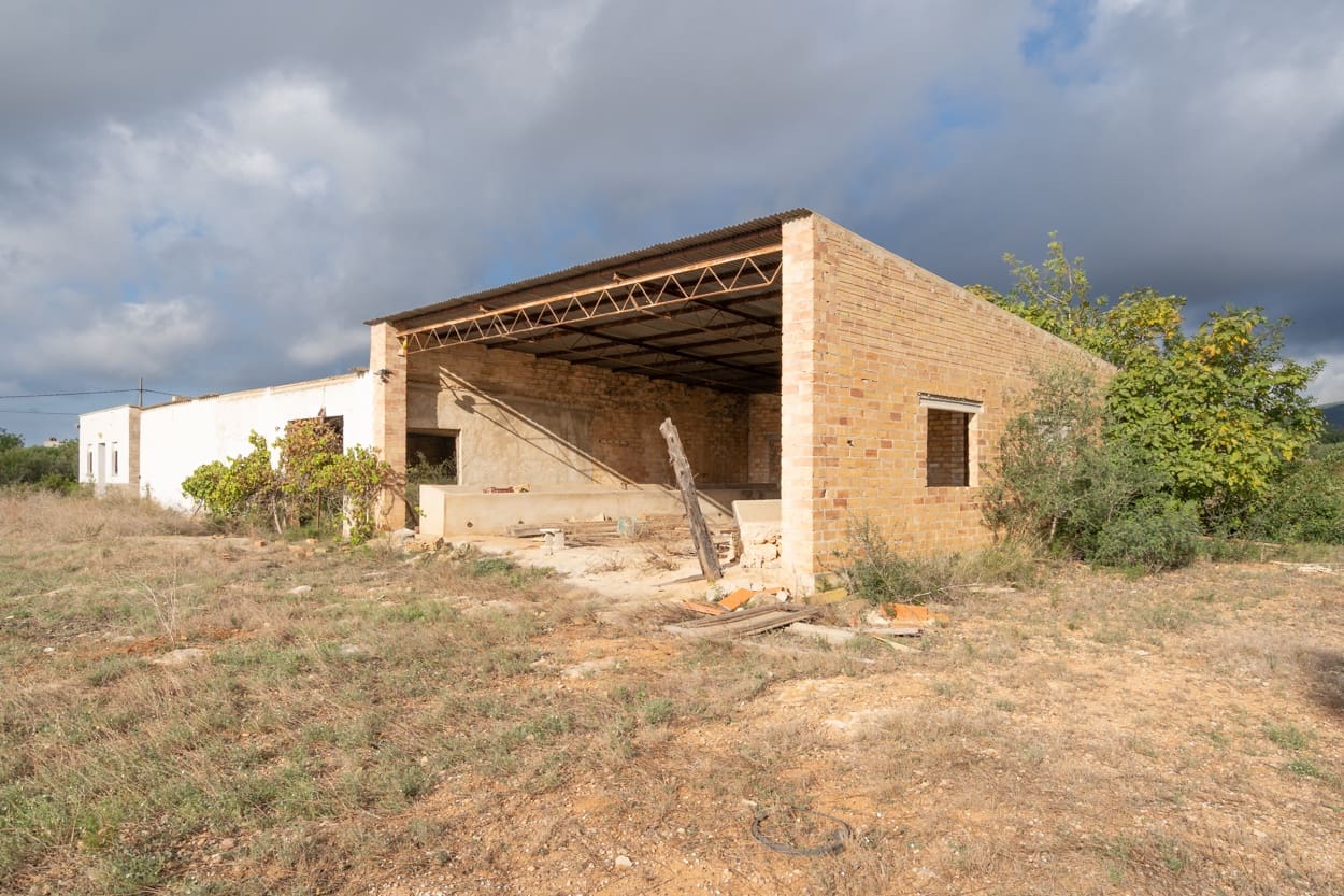 Finca/Herregård til salgs i L'Ampolla - € 128 000 (Ref: 7128510)