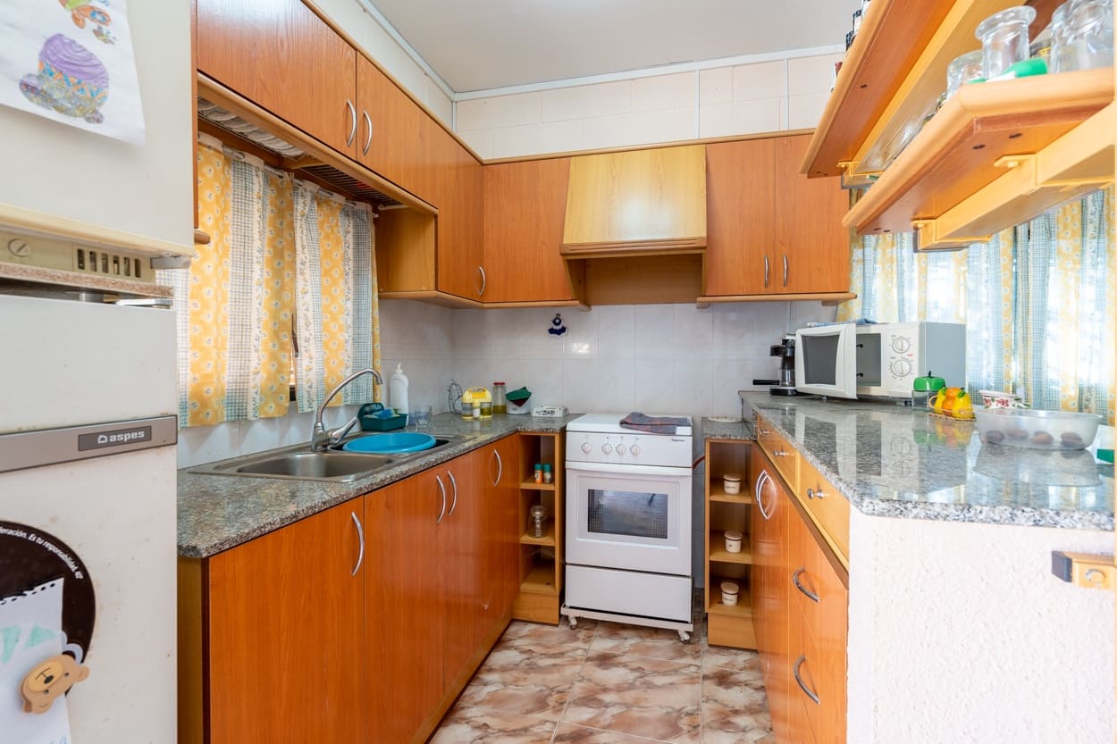 2 soveværelse Finca/Landehus til salg i Tortosa - € 95.000 (Ref: 7224307)