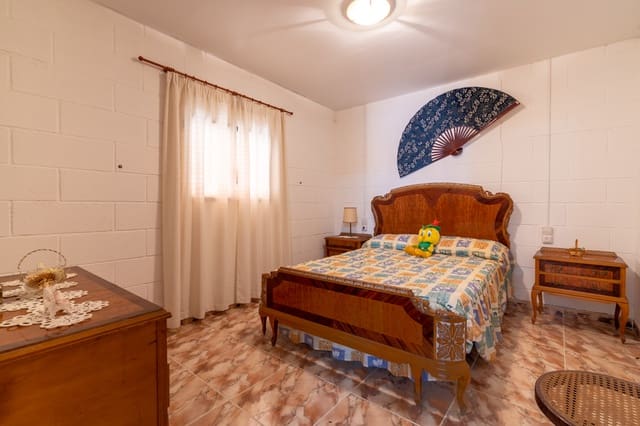 2 soveværelse Finca/Landehus til salg i Tortosa - € 95.000 (Ref: 7224307)