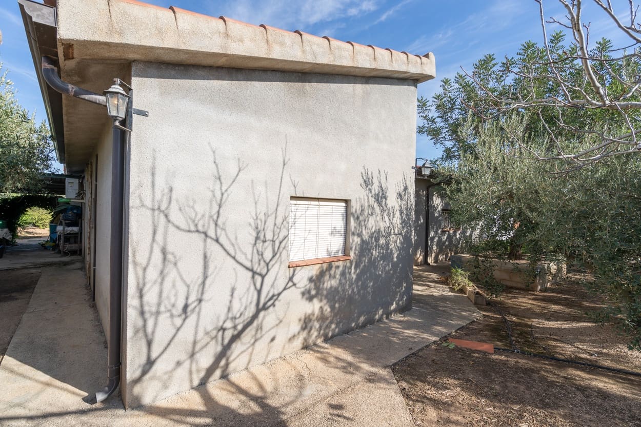 2 soveværelse Finca/Landehus til salg i Tortosa - € 95.000 (Ref: 7224307)