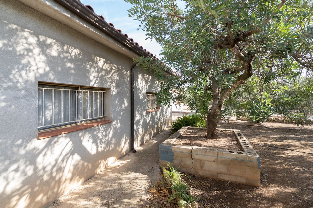 2 soveværelse Finca/Landehus til salg i Tortosa - € 95.000 (Ref: 7224307)