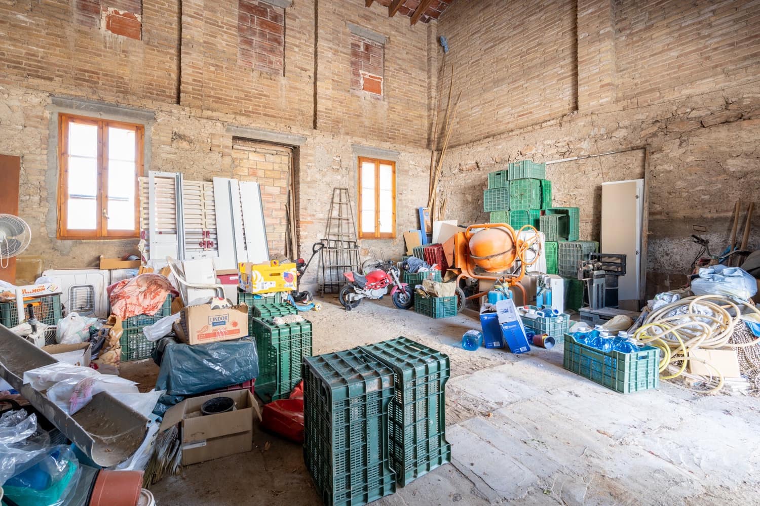 Garaż na sprzedaż w Bitem - 27 000 € (Ref: 7623674)