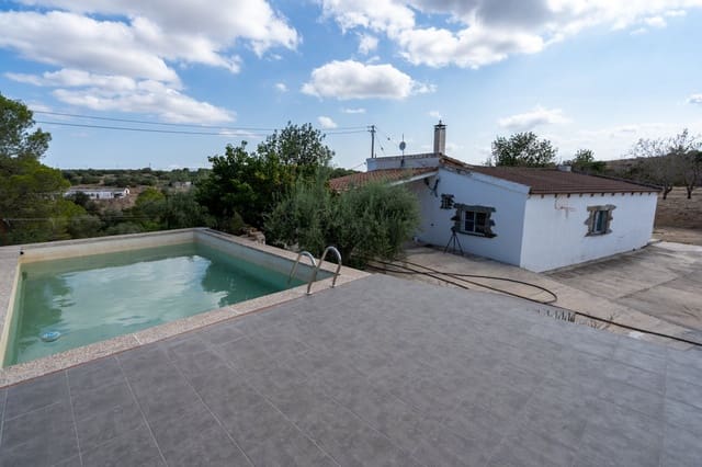 Finca/Casa Rural de 3 habitaciones en Tortosa en venta con piscina - 290.000 € (Ref: 7721212)