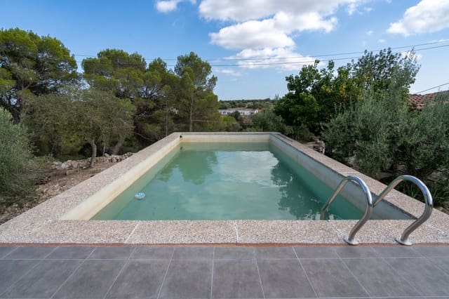 Finca/Casa Rural de 3 habitaciones en Tortosa en venta con piscina - 290.000 € (Ref: 7721212)