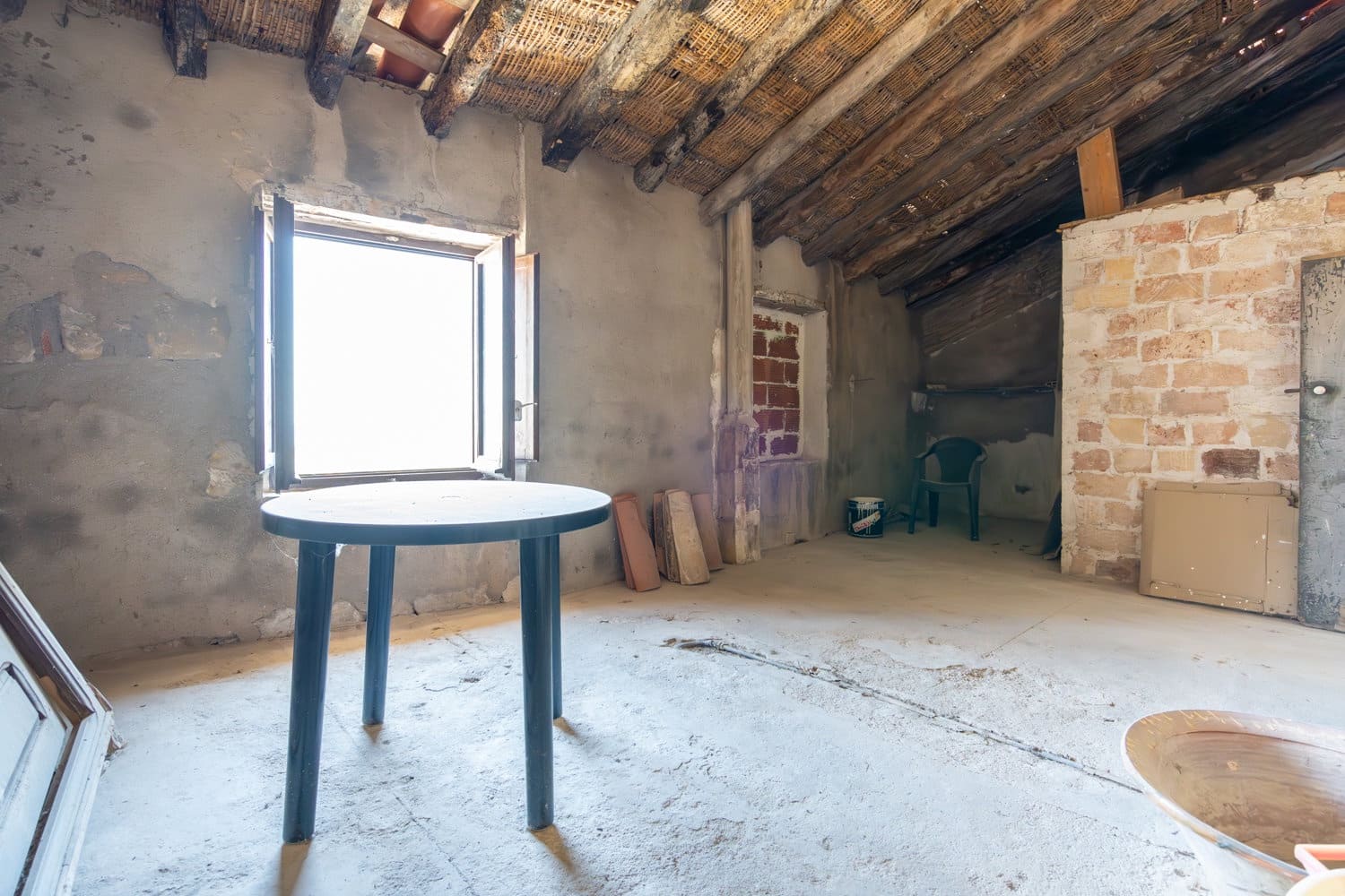 4 bedroom Townhouse for sale in Horta de Sant Joan - € 120,000 (Ref: 7756909)