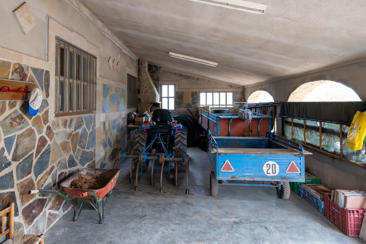 4 slaapkamer Villa te koop in Els Reguers met zwembad - € 280.000 (Ref: 7789707)