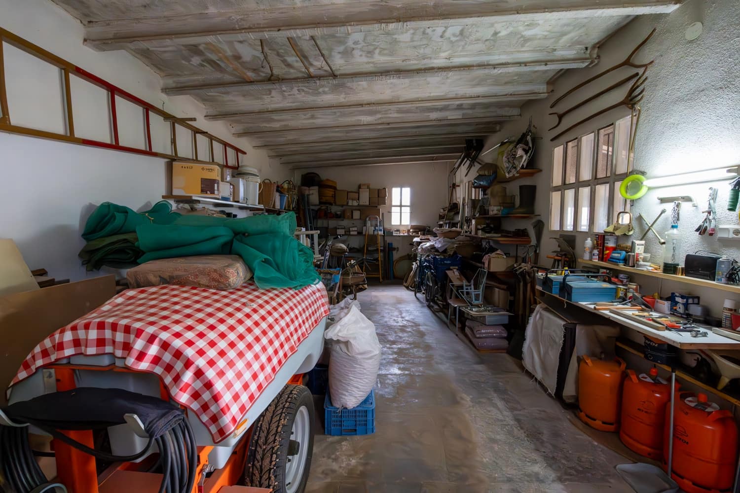 4 slaapkamer Villa te koop in Els Reguers met zwembad - € 280.000 (Ref: 7789707)