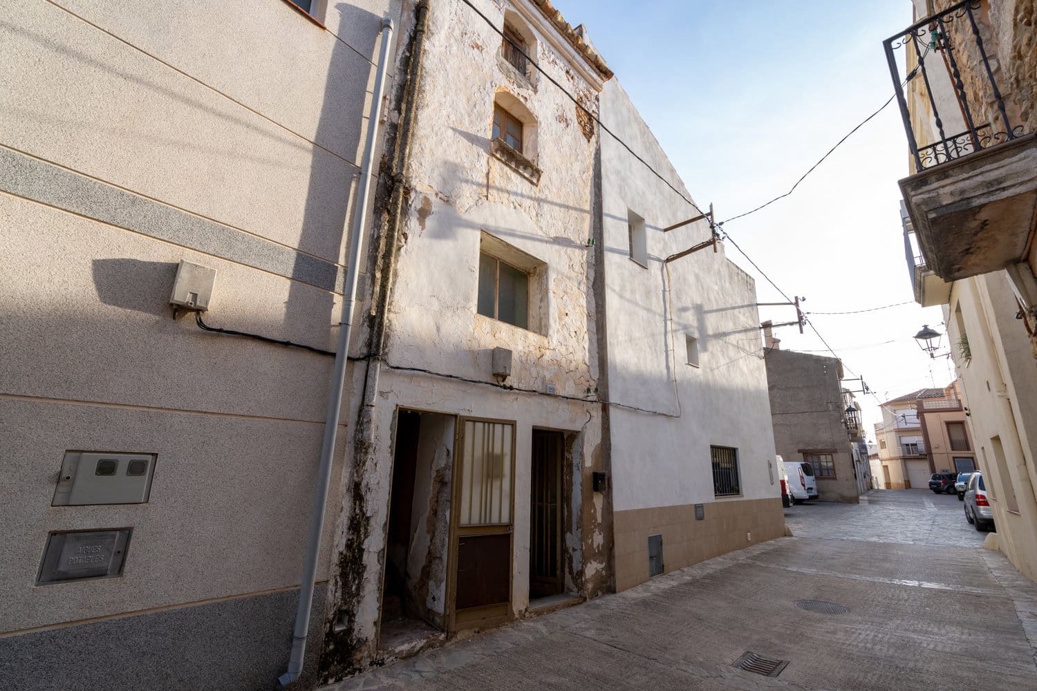 Townhouse for sale in Freginals - € 20,000 (Ref: 8069468)