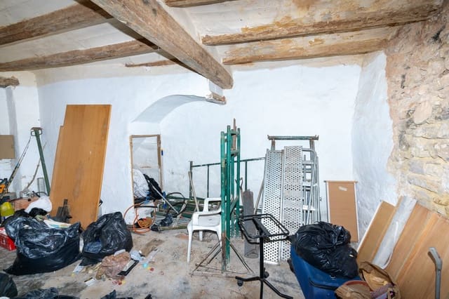 Townhouse for sale in Freginals - € 20,000 (Ref: 8069468)