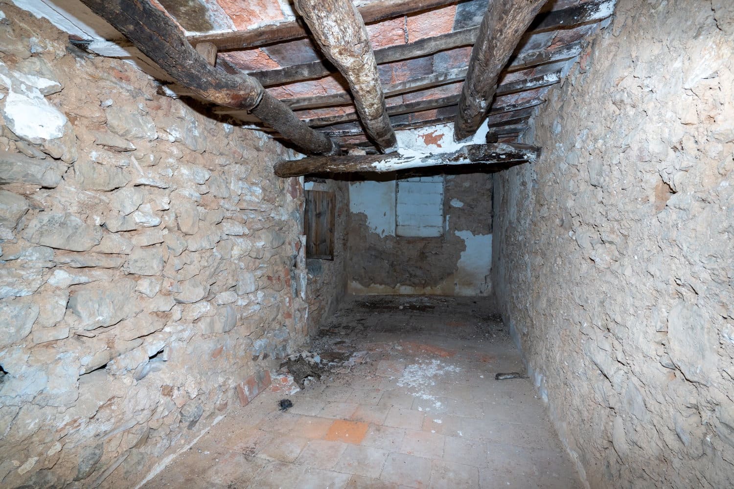 Townhouse for sale in Freginals - € 20,000 (Ref: 8069468)