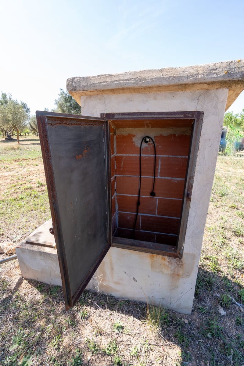 Finca/Landehus til salg i Horta de Sant Joan - € 28.000 (Ref: 8215310)