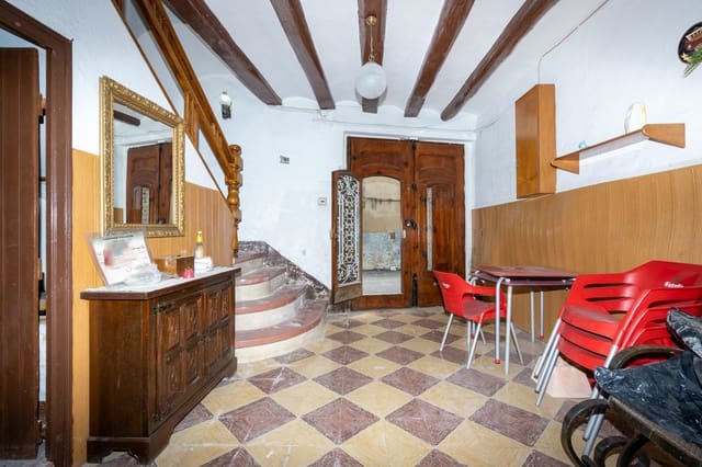 4 soverom Leilighet til salgs i Ulldecona - € 140 000 (Ref: 8250674)