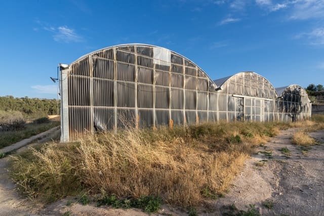 Finca/Landehus til salg i El Pinell de Brai - € 90.000 (Ref: 8342432)