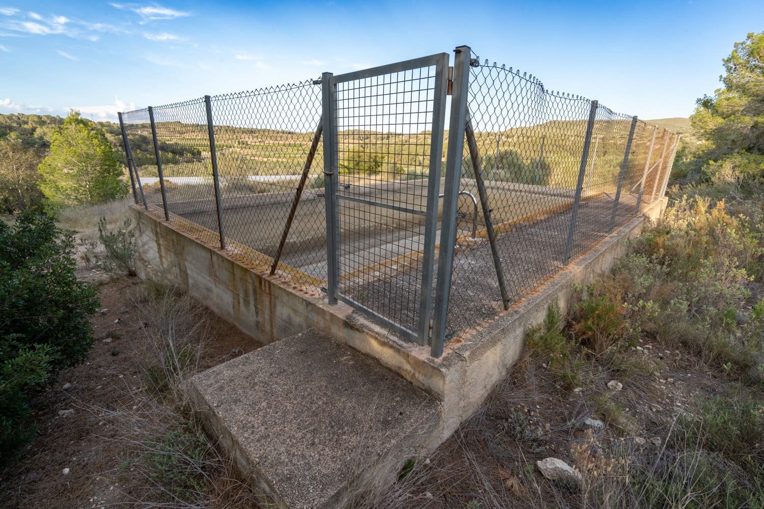 Finca/Landehus til salg i El Pinell de Brai - € 80.000 (Ref: 8342432)