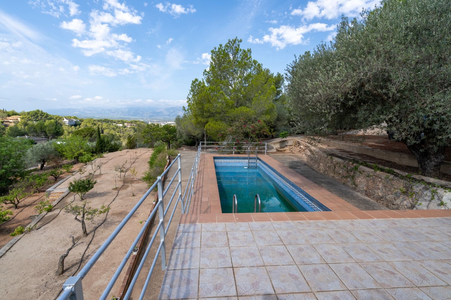 Finka/Dom wiejski na sprzedaż w Tortosa z basenem - 120 000 € (Ref: 8464011)