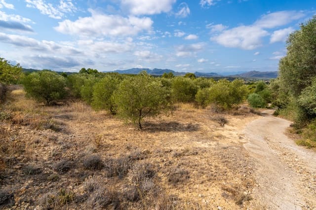 Finca/Country House for sale in Ginestar - € 16,000 (Ref: 8471421)
