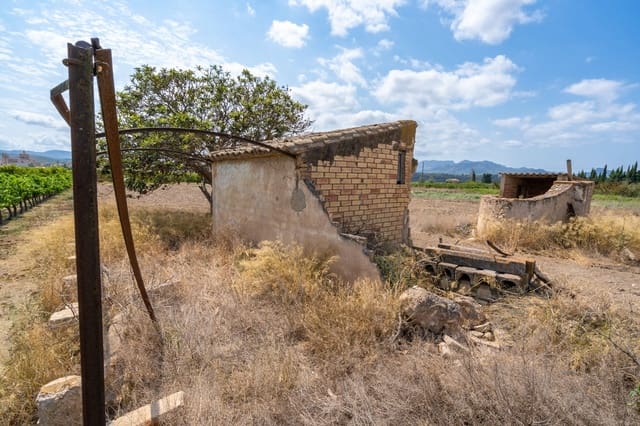 Finca/Country House for sale in Ginestar - € 23,000 (Ref: 8471802)