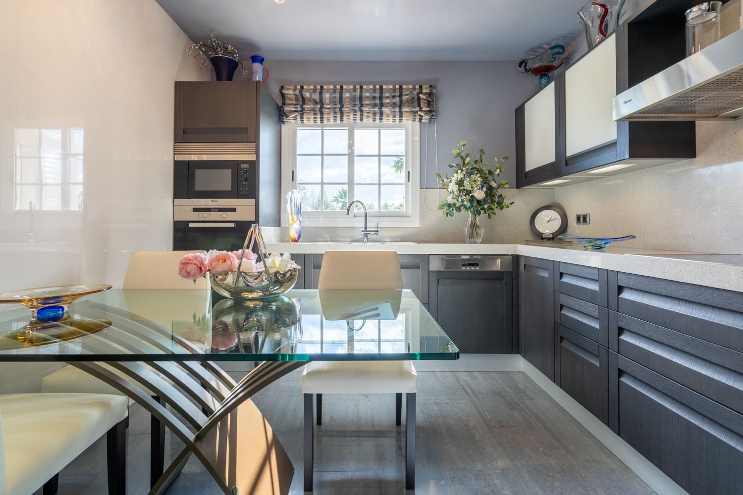 4 bedroom Villa for sale in Roquetes with pool - € 975,000 (Ref: 8602372)