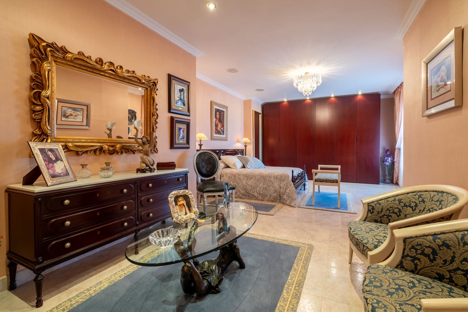 4 bedroom Villa for sale in Roquetes with pool - € 975,000 (Ref: 8602372)