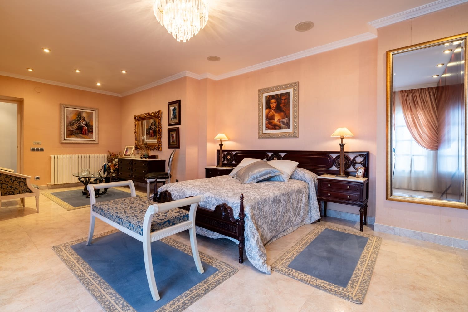 4 bedroom Villa for sale in Roquetes with pool - € 975,000 (Ref: 8602372)