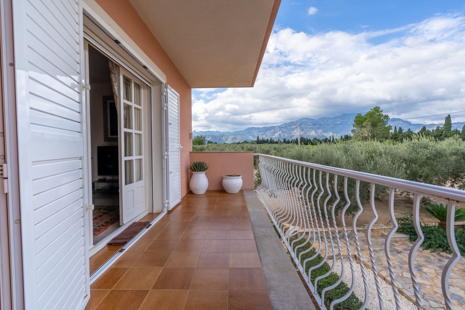 4 bedroom Villa for sale in Roquetes with pool - € 975,000 (Ref: 8602372)