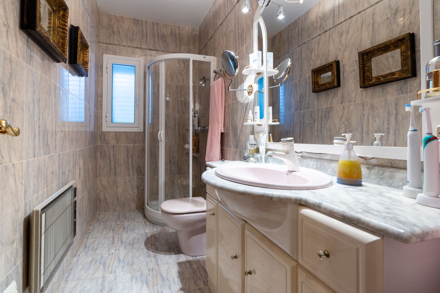 4 bedroom Villa for sale in Roquetes with pool - € 975,000 (Ref: 8602372)