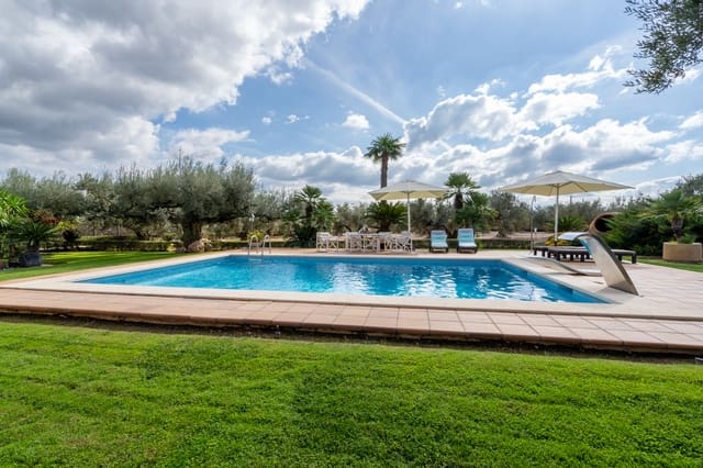 4 quarto Moradia para venda em Roquetes com piscina - 975 000 € (Ref: 8602372)