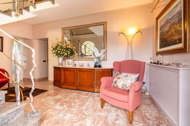 4 quarto Moradia para venda em Roquetes com piscina - 975 000 € (Ref: 8602372)